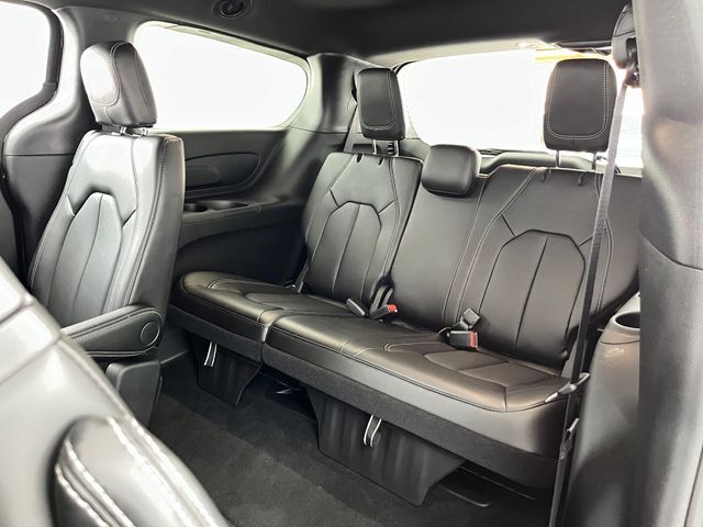 2026 Chrysler Pacifica Select Carrollton TX