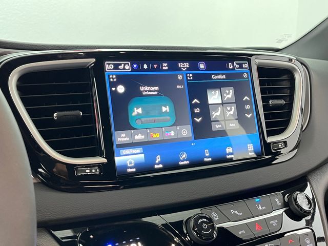 2026 Chrysler Pacifica Select Carrollton TX