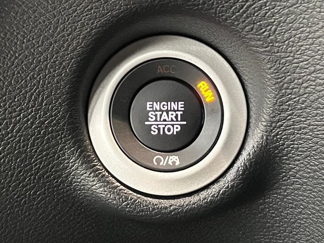 2026 Chrysler Pacifica Select Carrollton TX