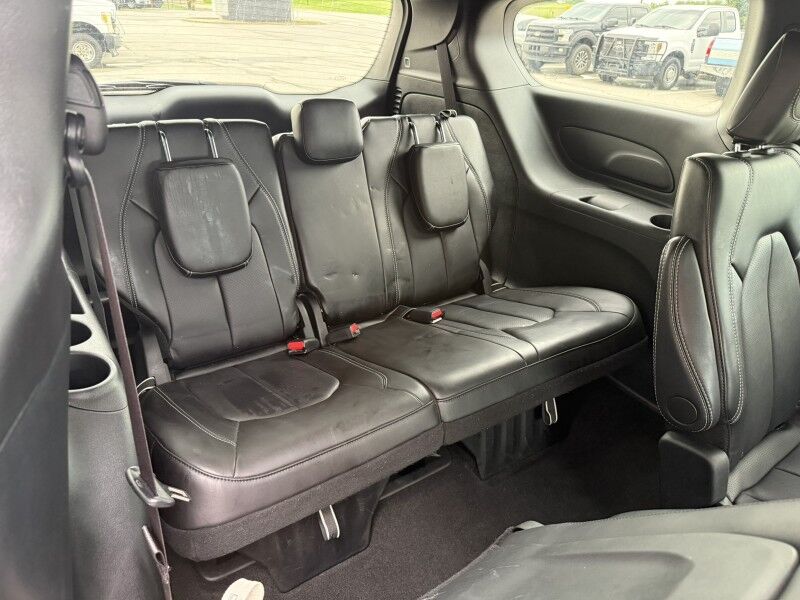 2026 Chrysler Pacifica Select Collinsville OK