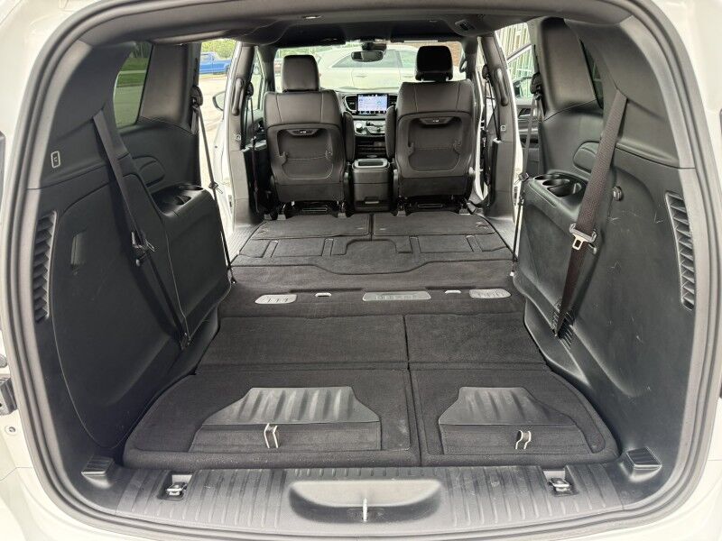 2026 Chrysler Pacifica Select Collinsville OK
