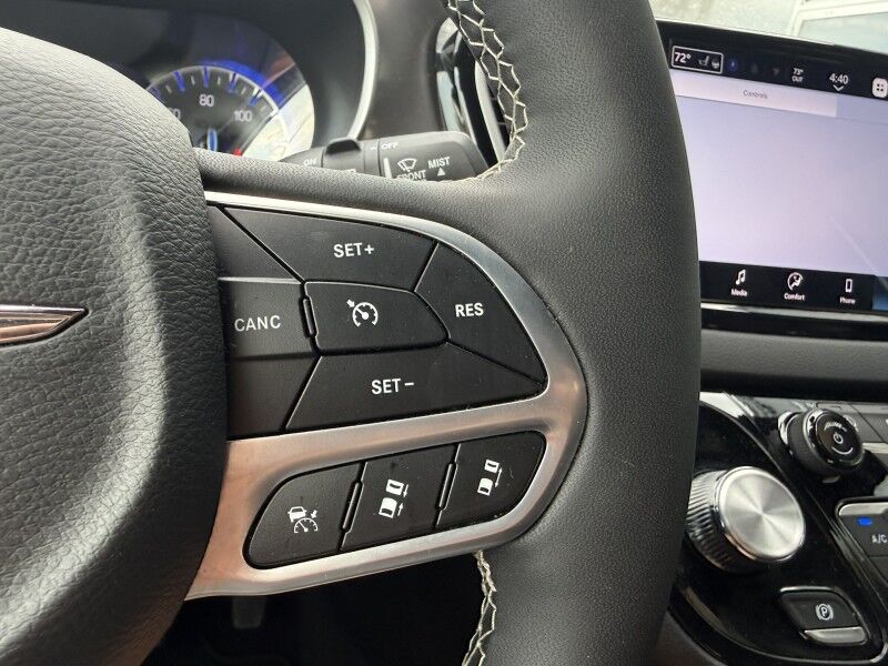 2026 Chrysler Pacifica Select Collinsville OK