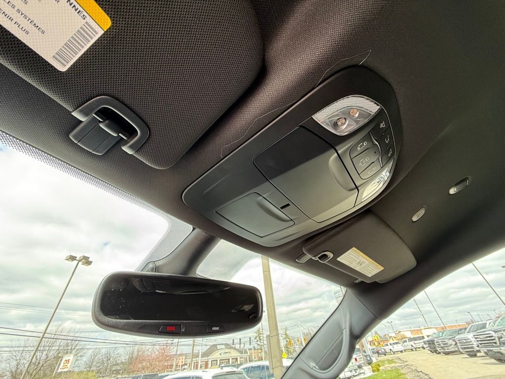 2026 Chrysler Pacifica Select Crestwood KY