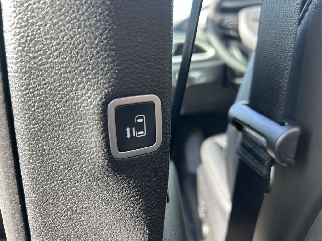 2026 Chrysler Pacifica Select Crestwood KY