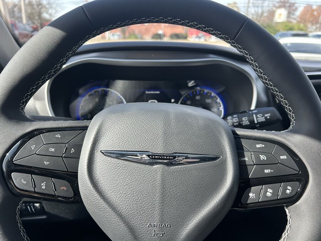 2026 Chrysler Pacifica Select Crestwood KY