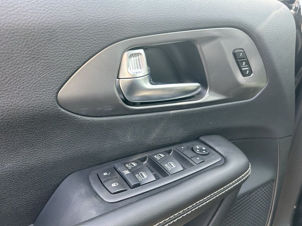 2026 Chrysler Pacifica Select Crestwood KY