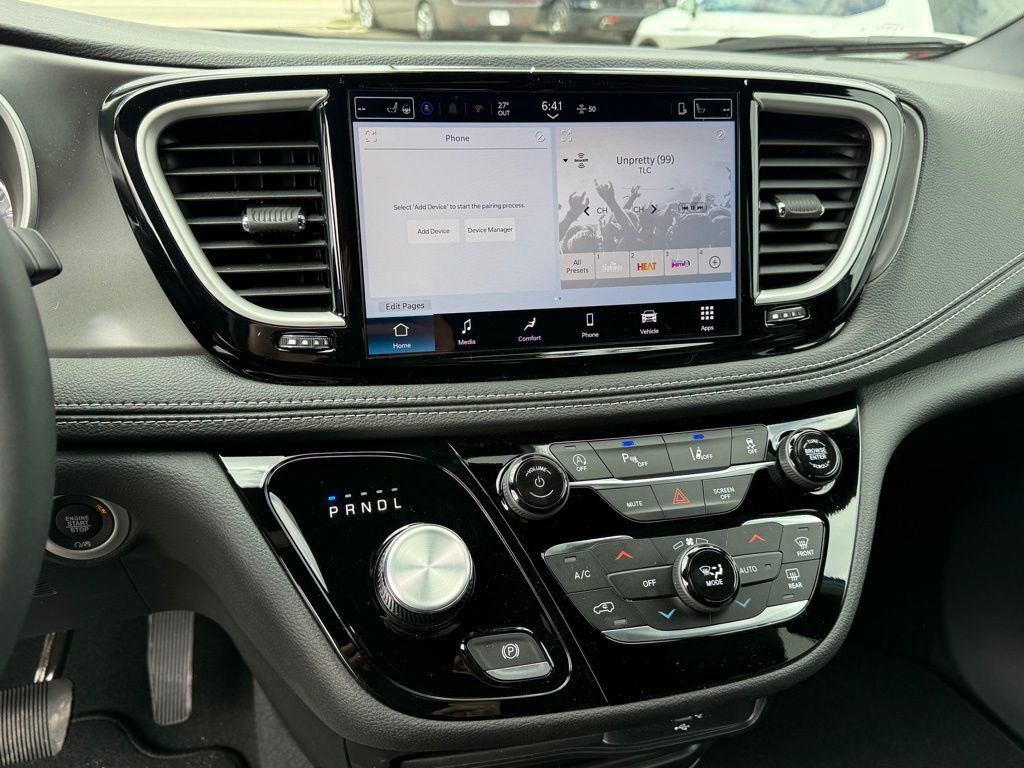 2026 Chrysler Pacifica Select Crestwood KY