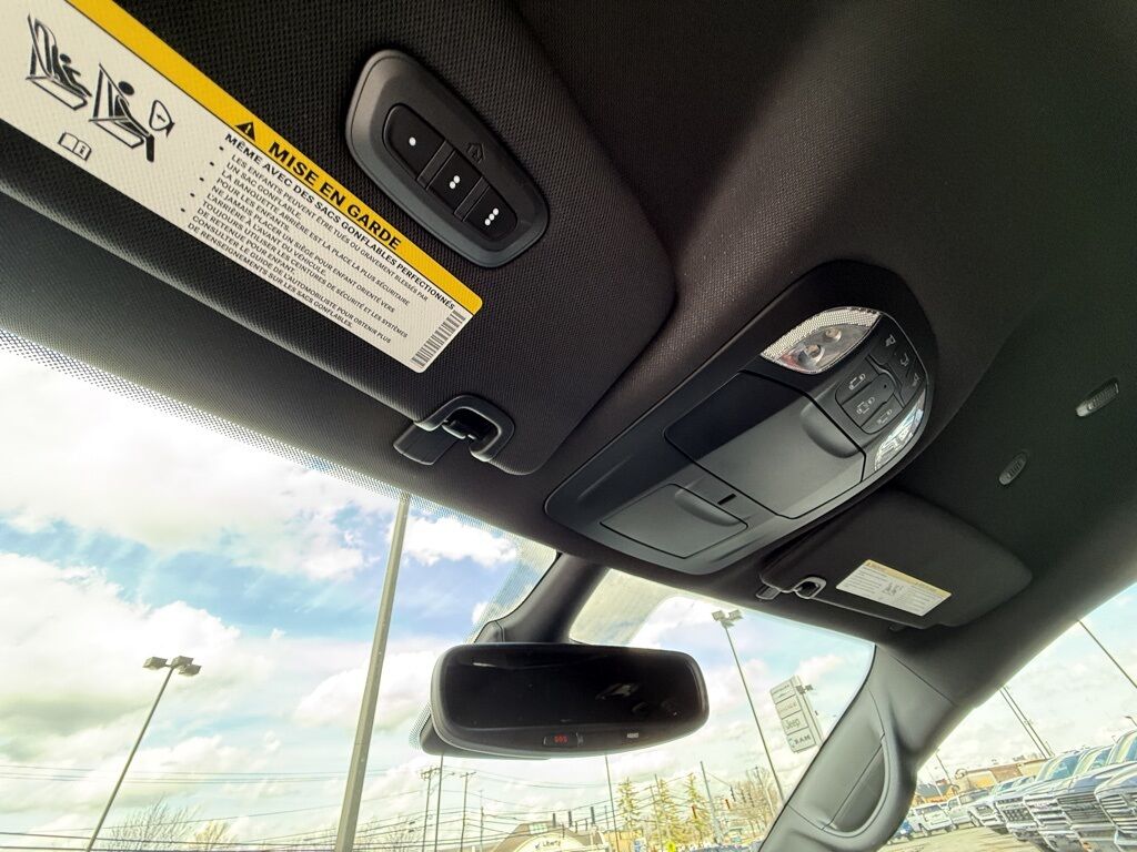 2026 Chrysler Pacifica Select Crestwood KY