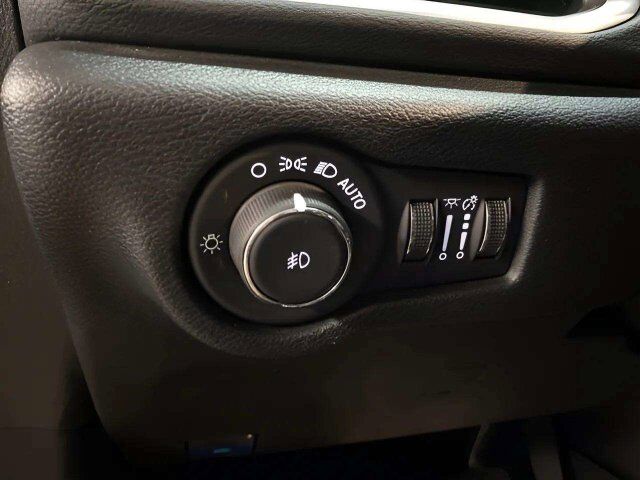2026 Chrysler Pacifica Select Dallas TX