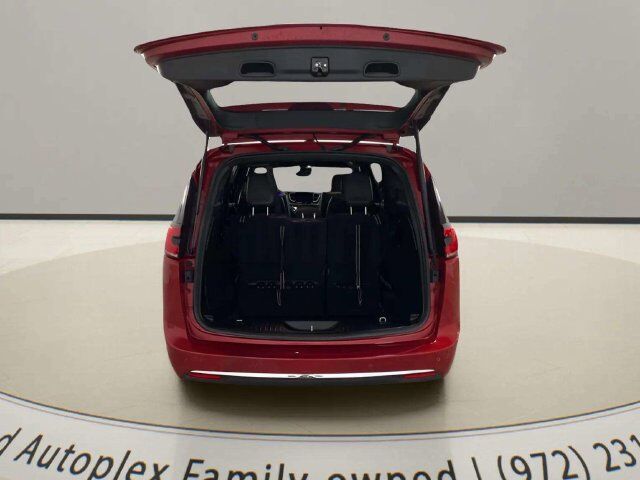 2026 Chrysler Pacifica Select Dallas TX