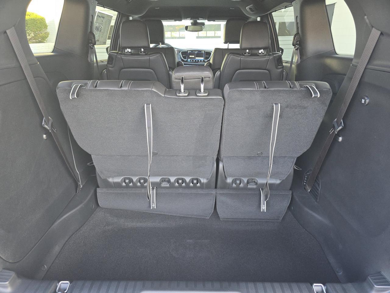 2026 Chrysler Pacifica Select Dalton GA