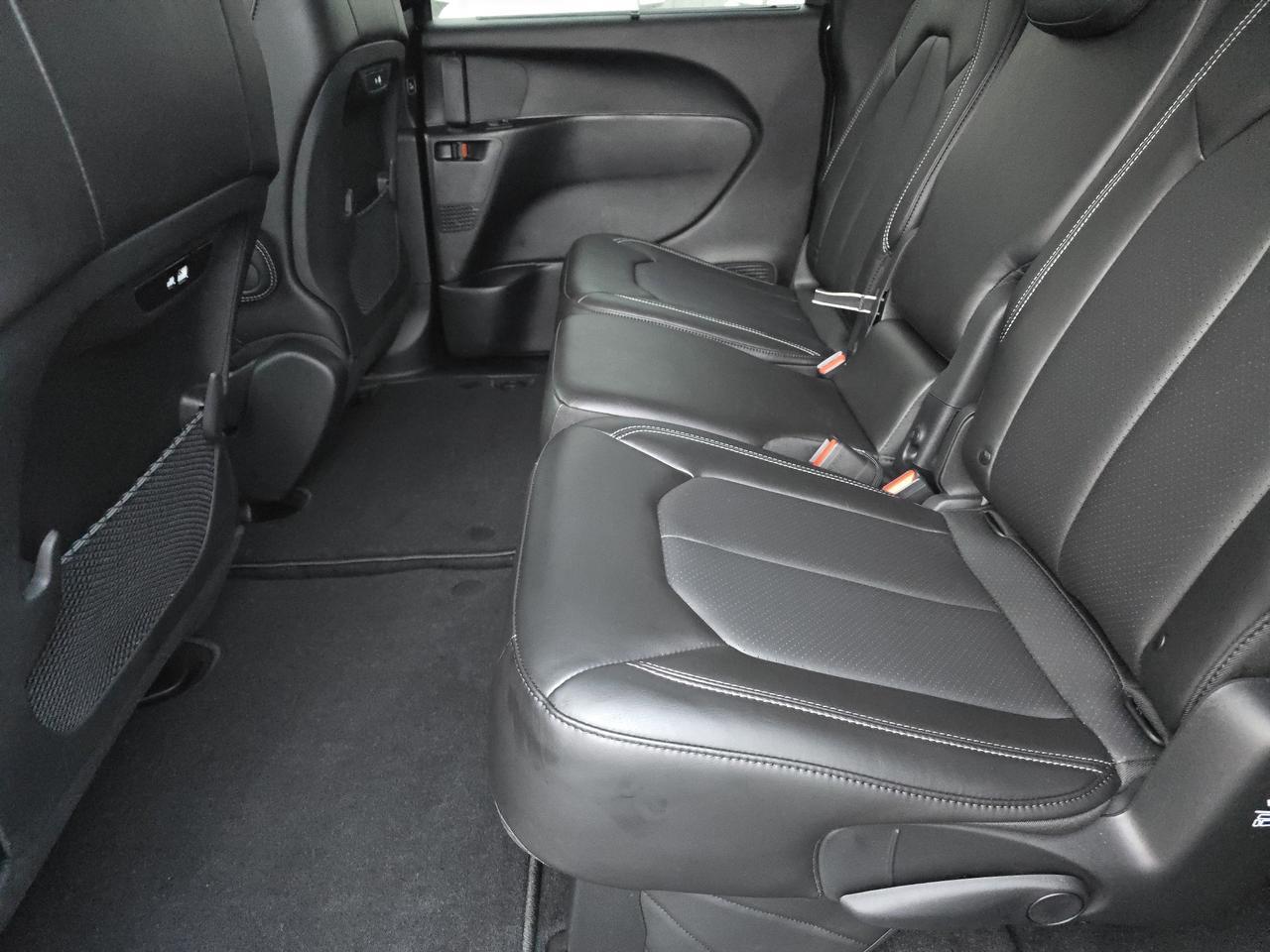 2026 Chrysler Pacifica Select Dalton GA