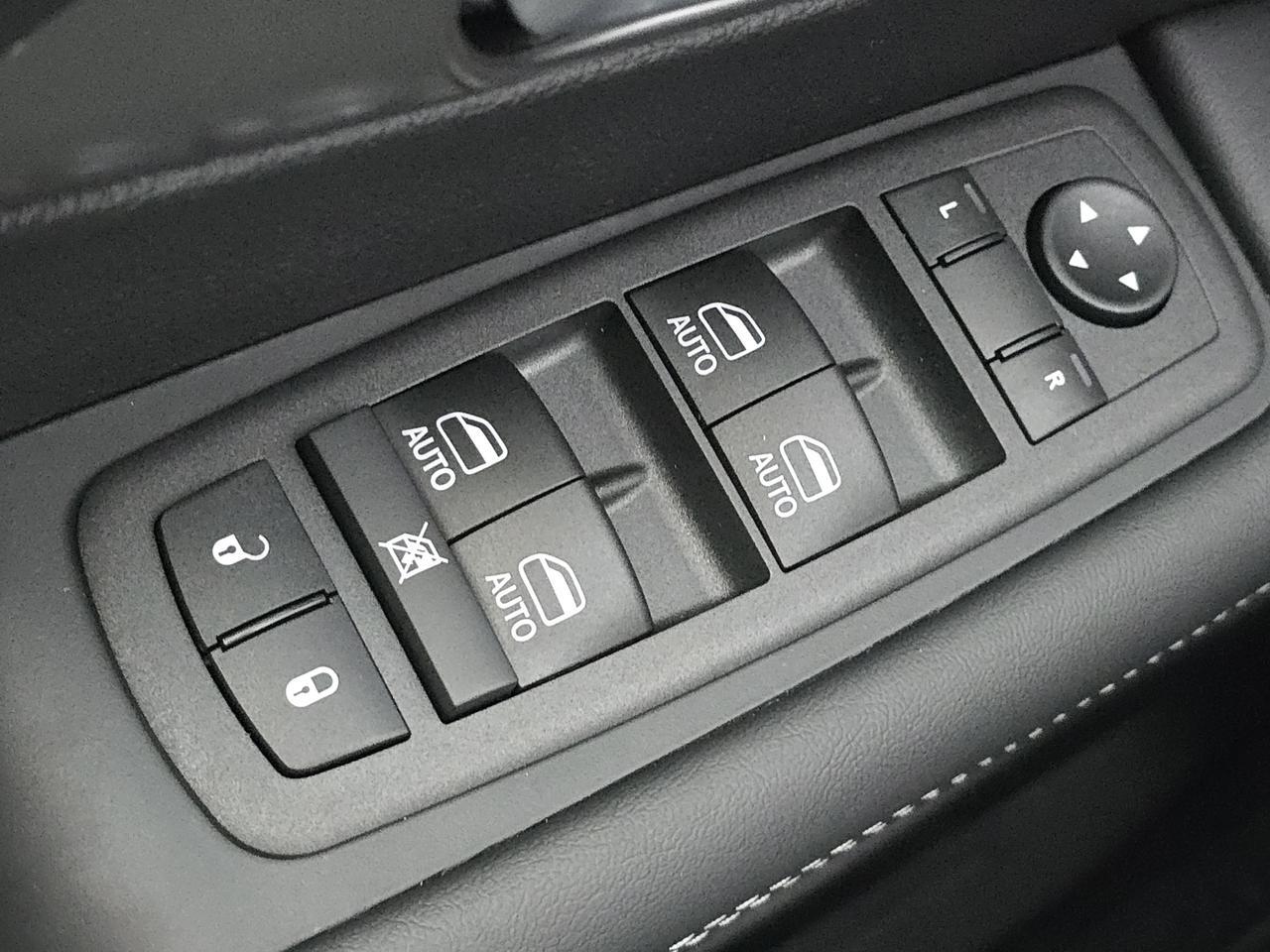 2026 Chrysler Pacifica Select Dalton GA