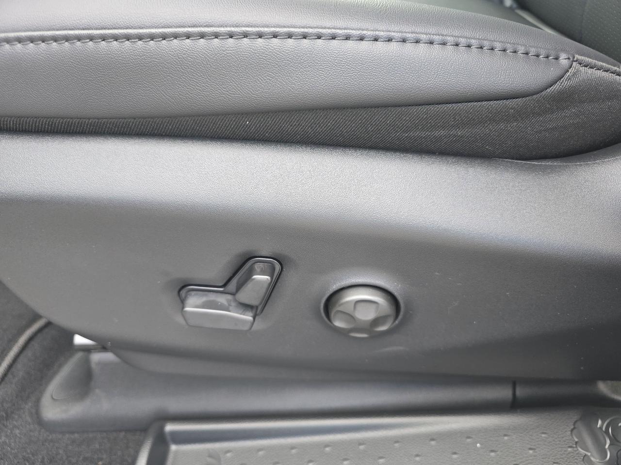 2026 Chrysler Pacifica Select Dalton GA