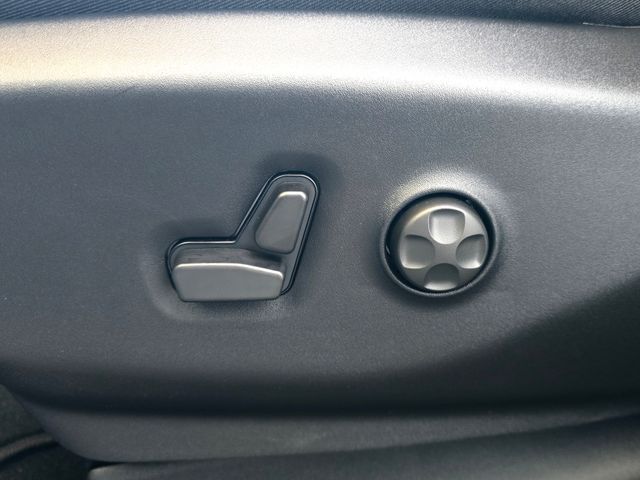 2026 Chrysler Pacifica Select Folsom CA