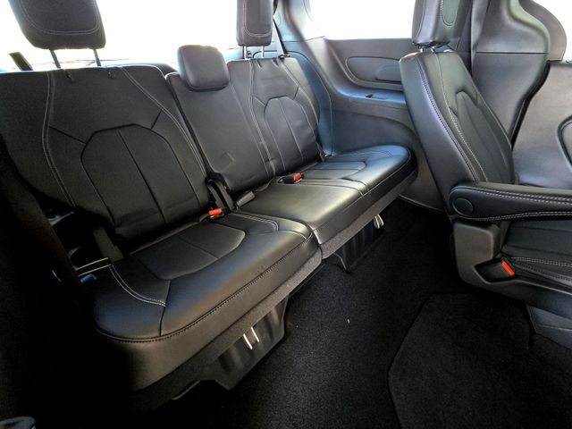 2026 Chrysler Pacifica Select Folsom CA