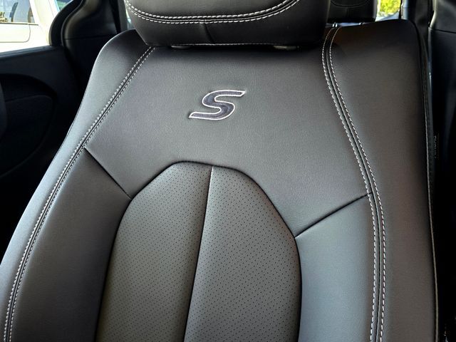 2026 Chrysler Pacifica Select Folsom CA
