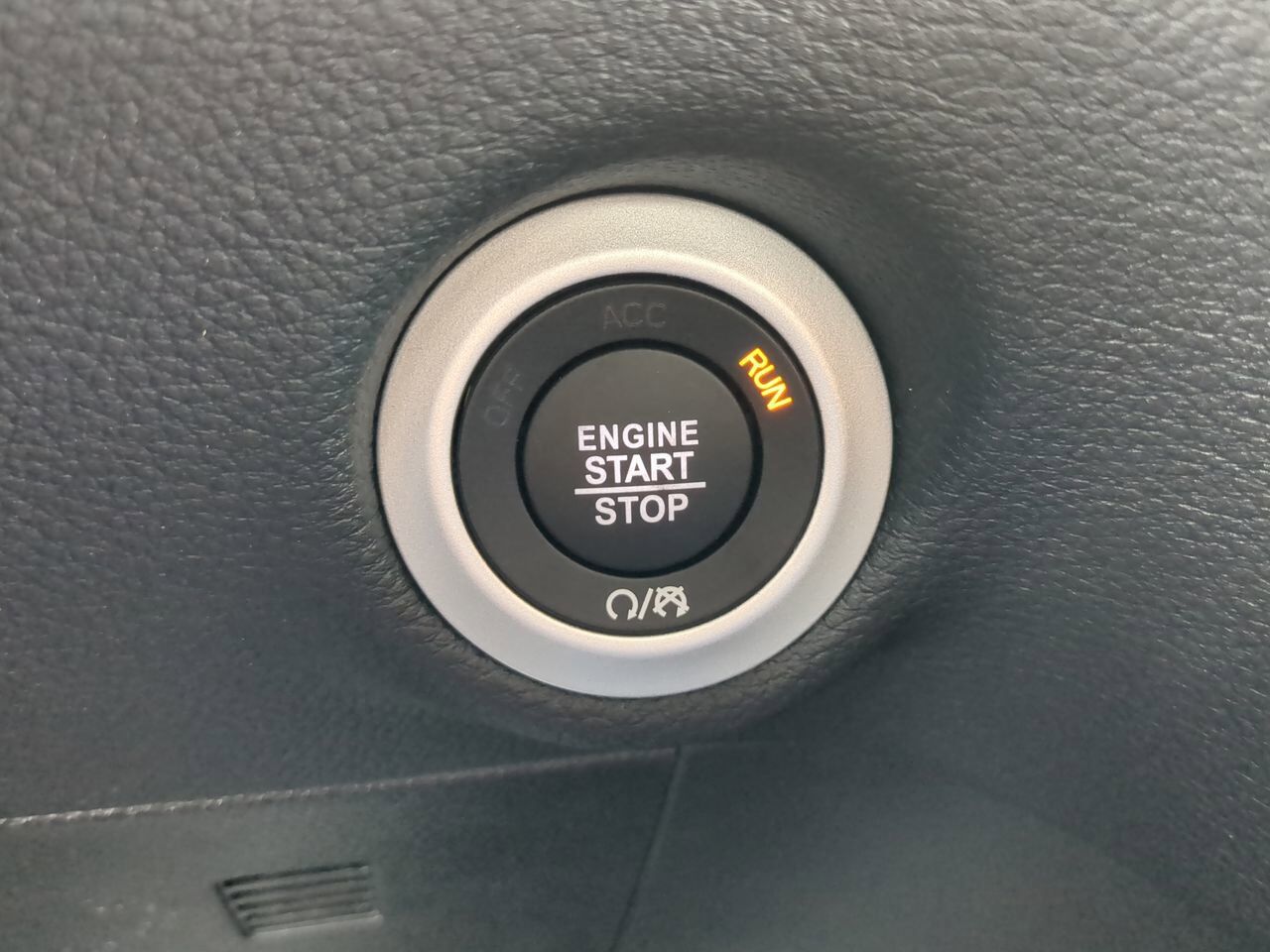 2026 Chrysler Pacifica Select Appleton WI