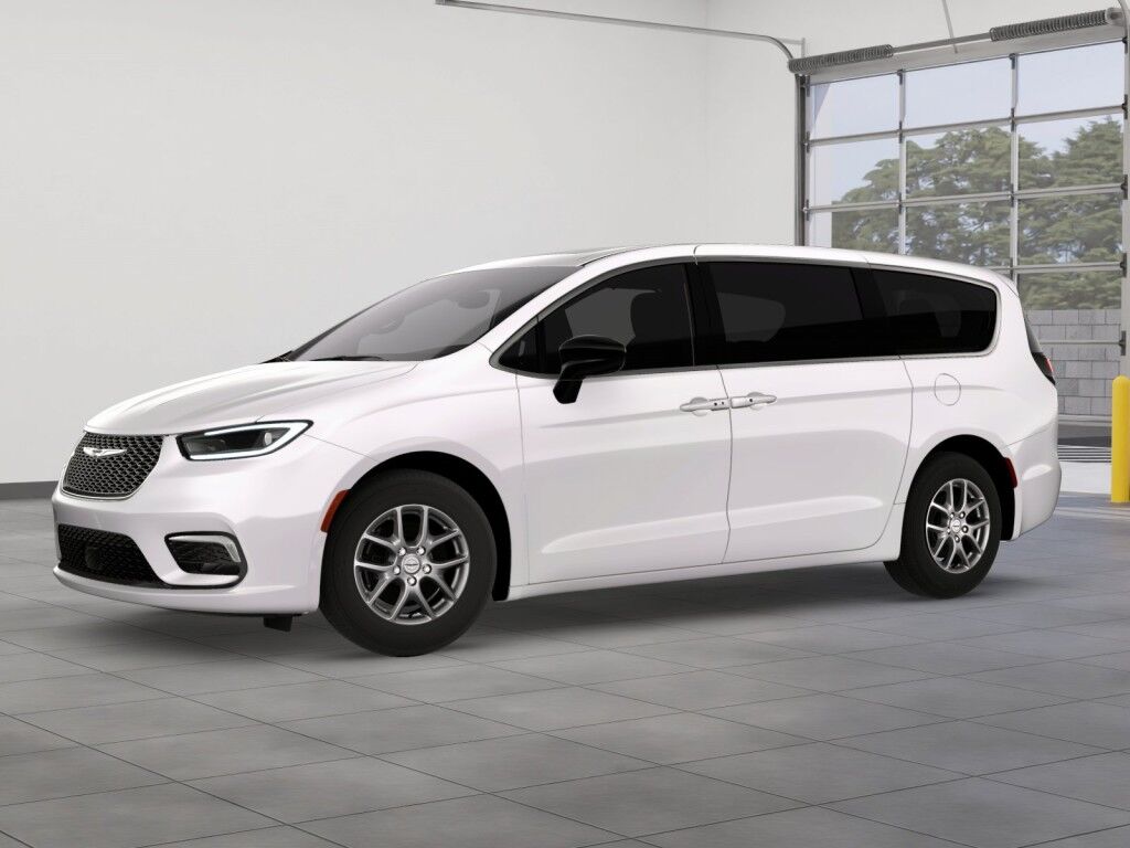 2026 Chrysler Pacifica Select Owego NY