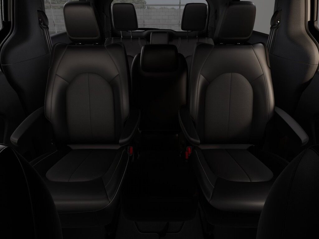 2026 Chrysler Pacifica Select Owego NY
