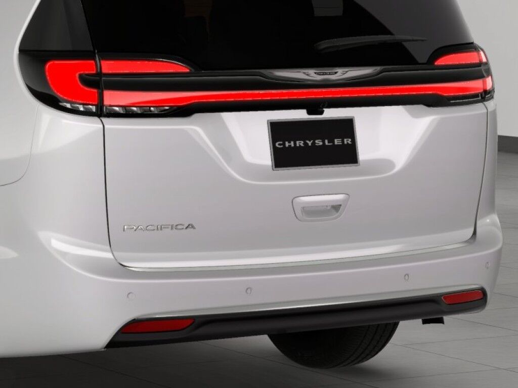 2026 Chrysler Pacifica Select Owego NY