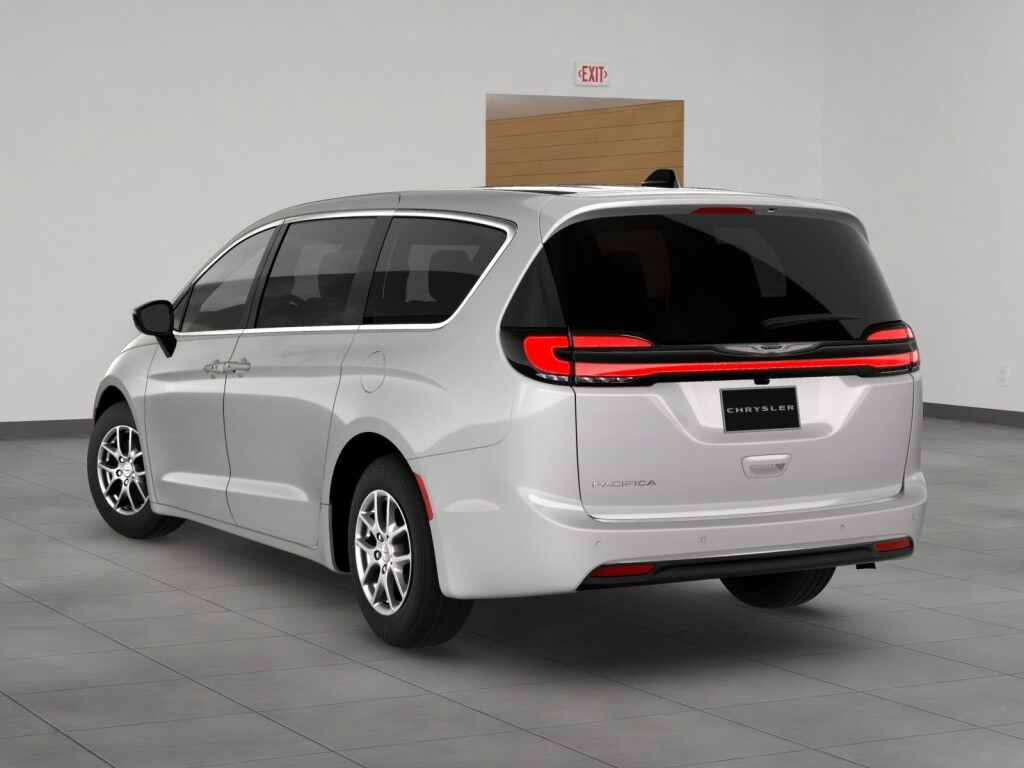 2026 Chrysler Pacifica Select Owego NY