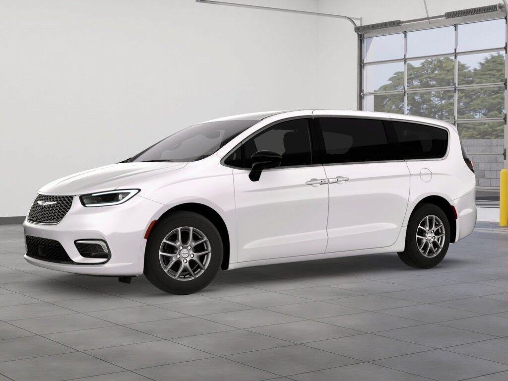 2026 Chrysler Pacifica Select Owego NY