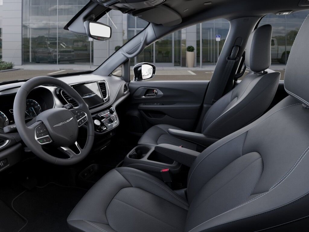 2026 Chrysler Pacifica Select Owego NY