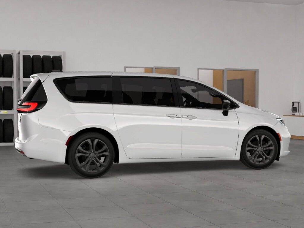 2026 Chrysler Pacifica Select Owego NY