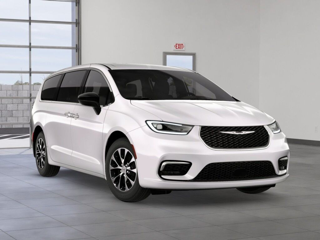 2026 Chrysler Pacifica Select Owego NY