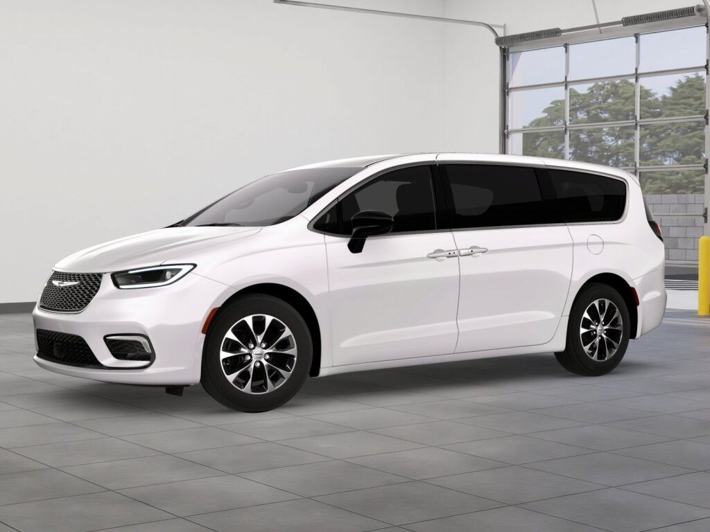 2026 Chrysler Pacifica Select Owego NY