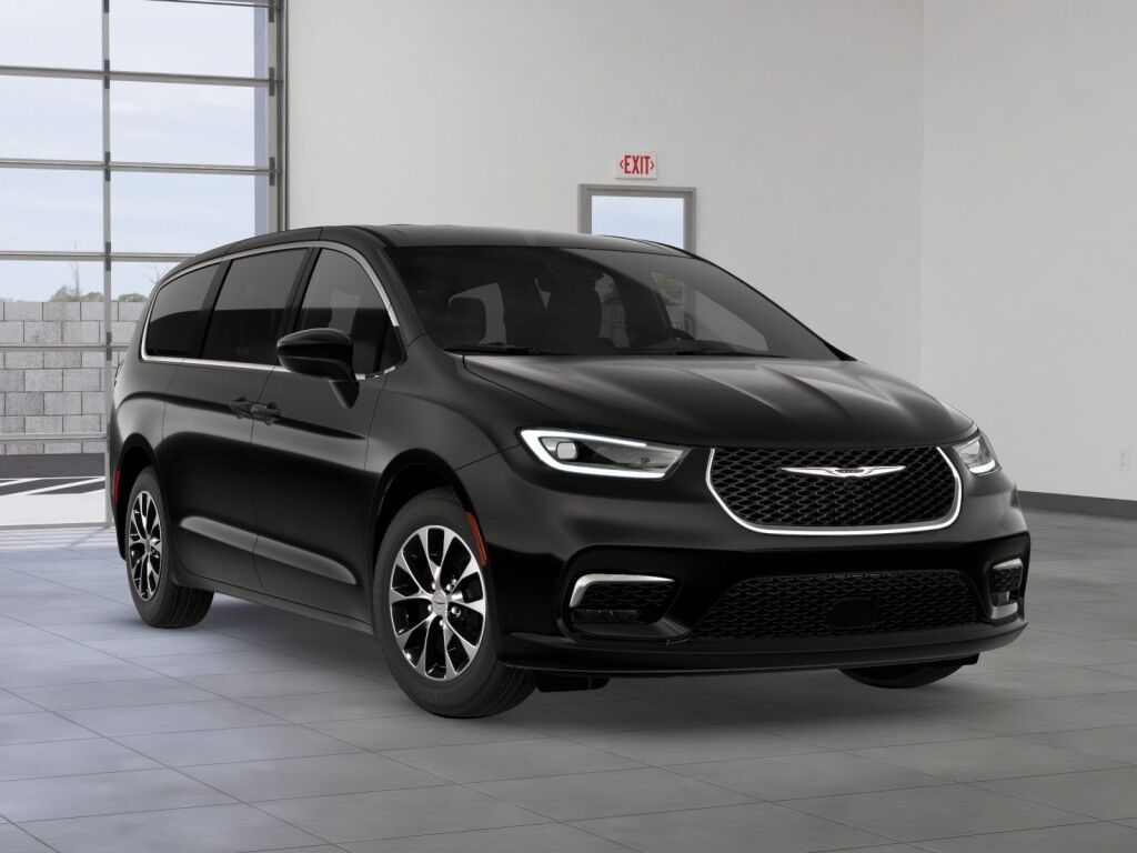 2026 Chrysler Pacifica Select Owego NY