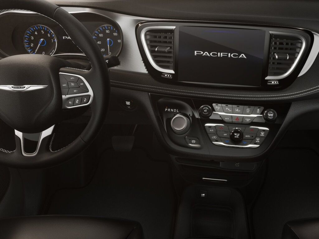 2026 Chrysler Pacifica Select Owego NY