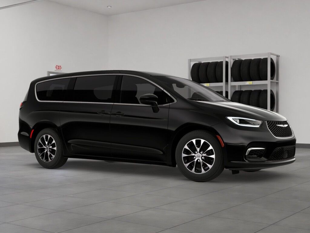 2026 Chrysler Pacifica Select Owego NY