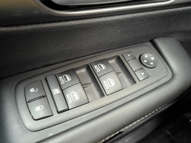 2026 Chrysler Pacifica Select Plano TX