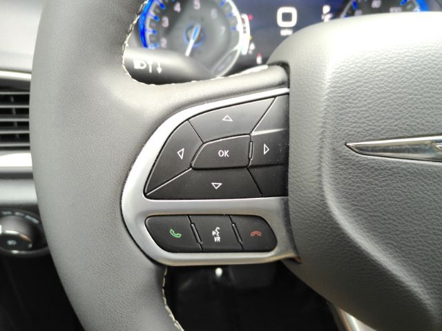 2026 Chrysler Pacifica Select Plano TX
