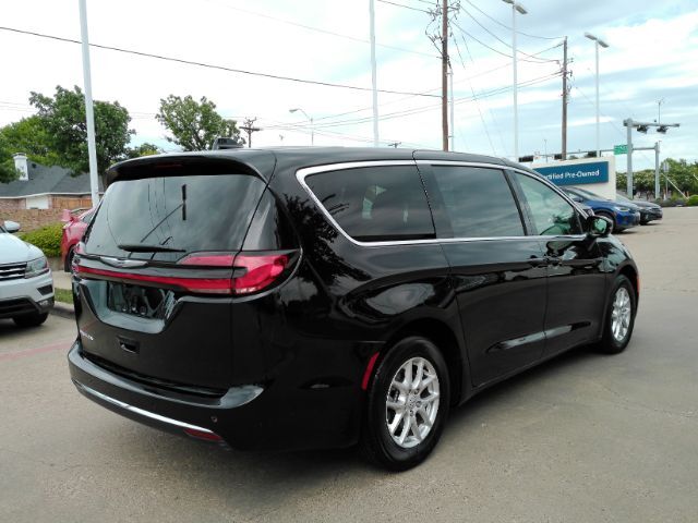 2026 Chrysler Pacifica Select Plano TX