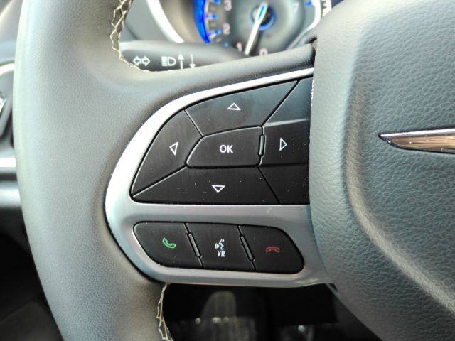 2026 Chrysler Pacifica Select Plano TX