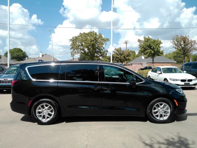 2026 Chrysler Pacifica Select Plano TX