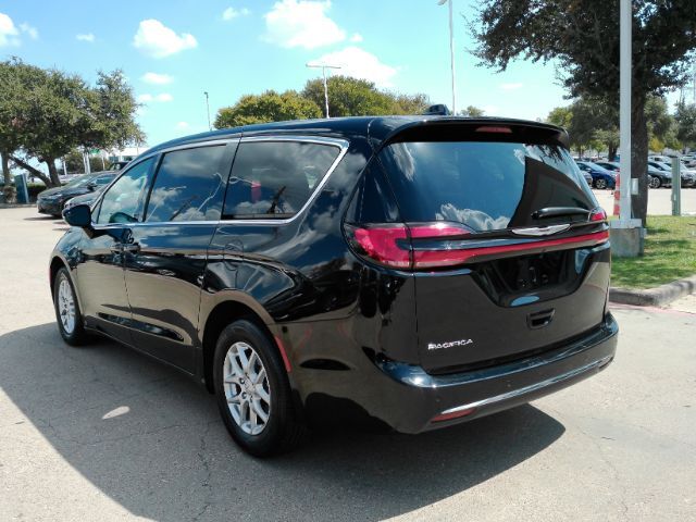 2026 Chrysler Pacifica Select Plano TX