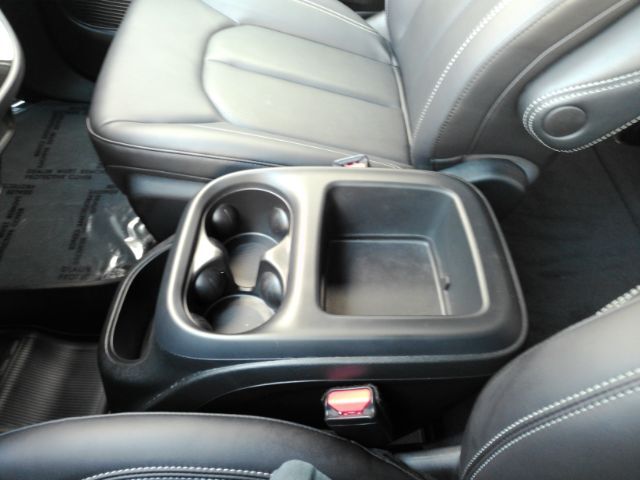 2026 Chrysler Pacifica Select Plano TX