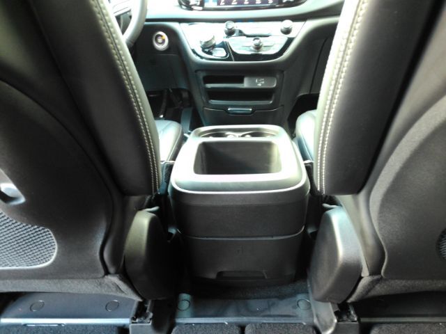 2026 Chrysler Pacifica Select Plano TX