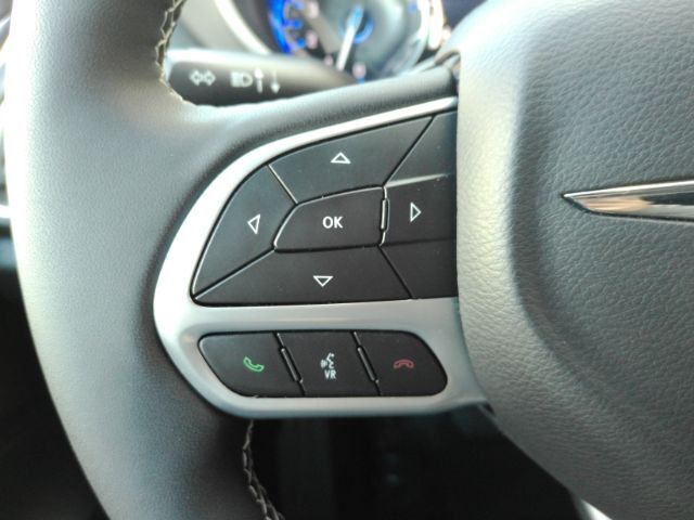 2026 Chrysler Pacifica Select Plano TX