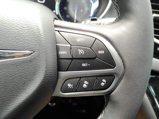 2026 Chrysler Pacifica Select Plano TX