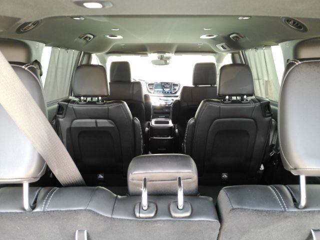 2026 Chrysler Pacifica Select Plano TX