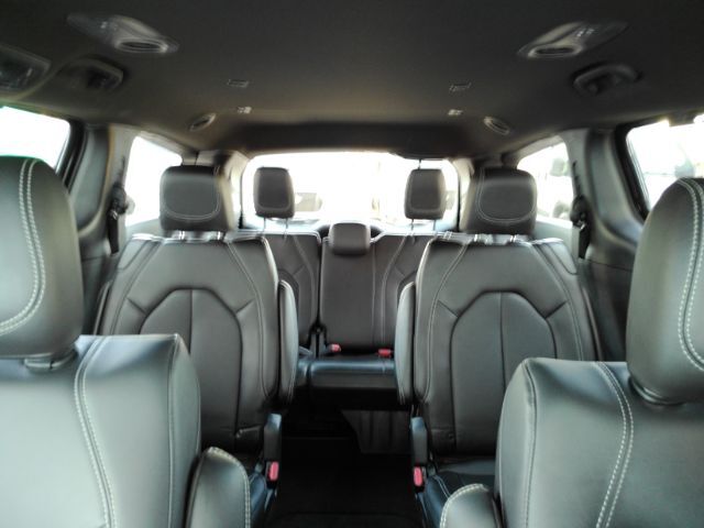 2026 Chrysler Pacifica Select Plano TX