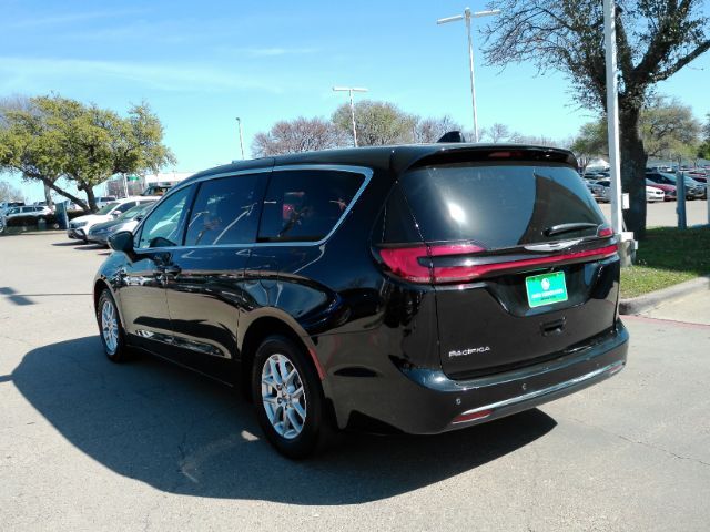 2026 Chrysler Pacifica Select Plano TX