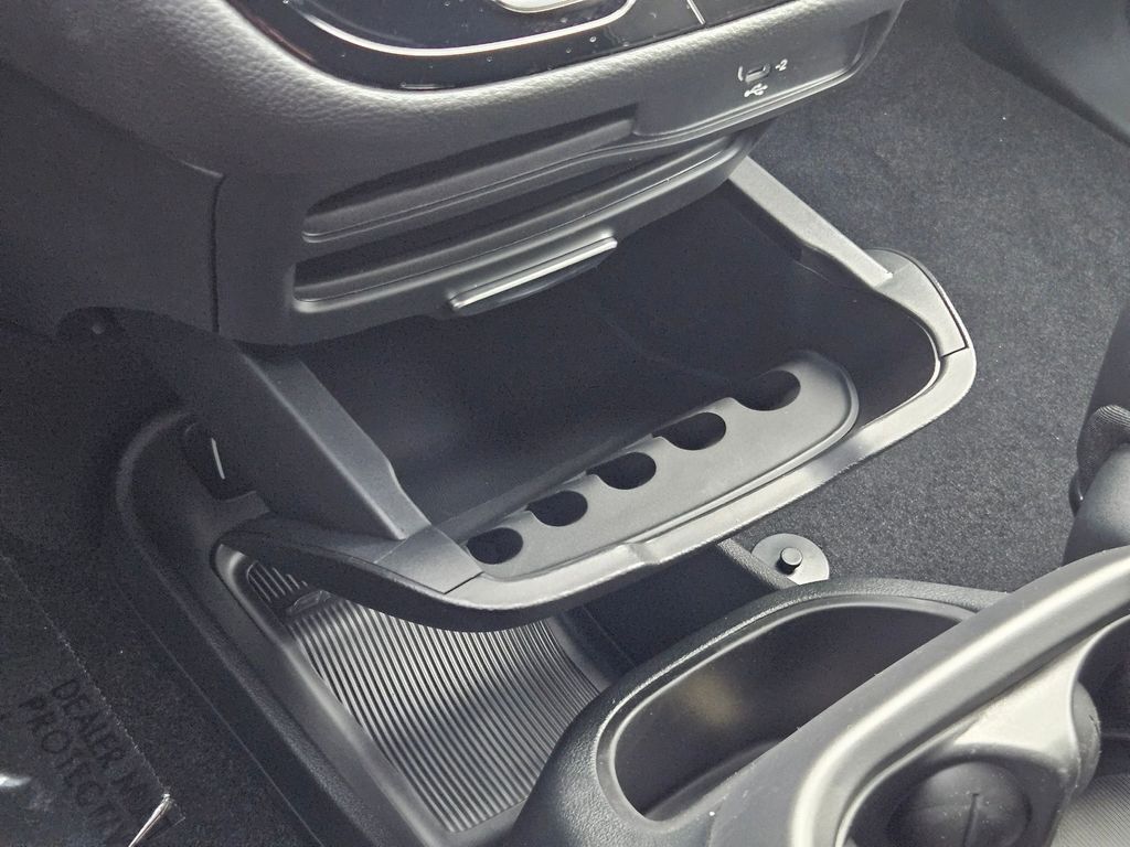 2026 Chrysler Pacifica Select Gresham OR