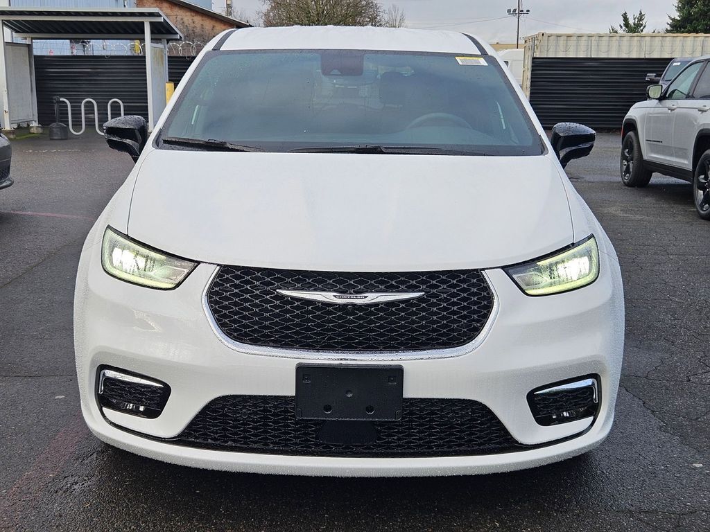 2026 Chrysler Pacifica Select Gresham OR