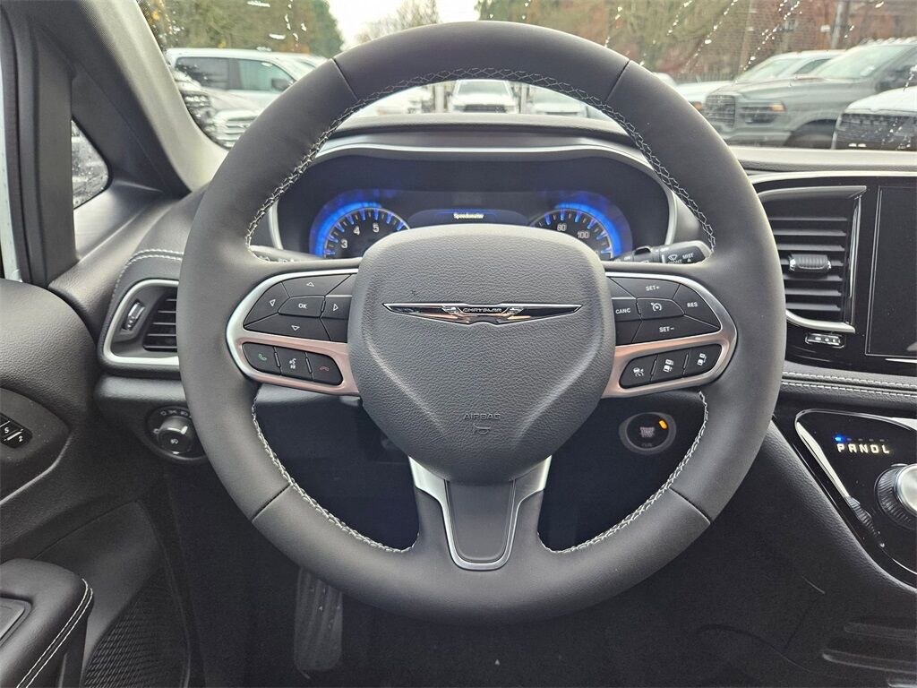 2026 Chrysler Pacifica Select Gresham OR